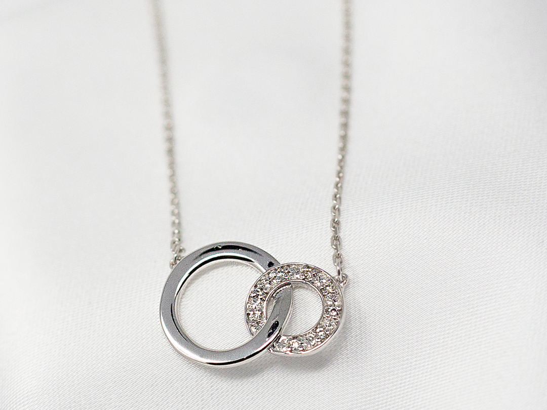 Collier Forever en or bicolore et diamants